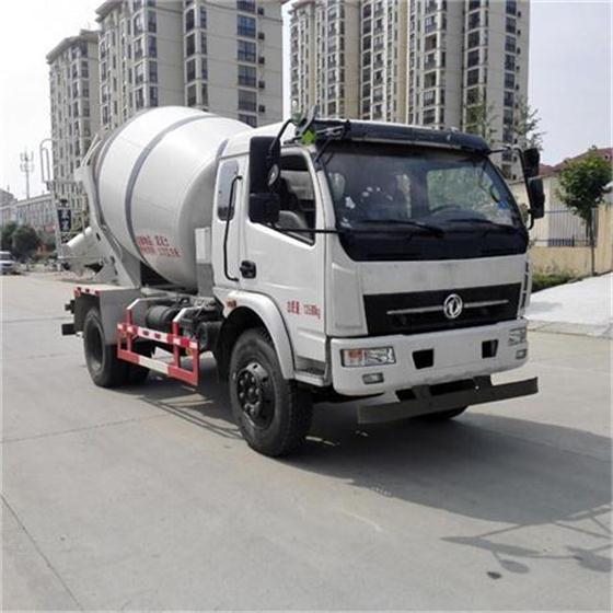 東風(fēng)5立方混凝土攪拌車