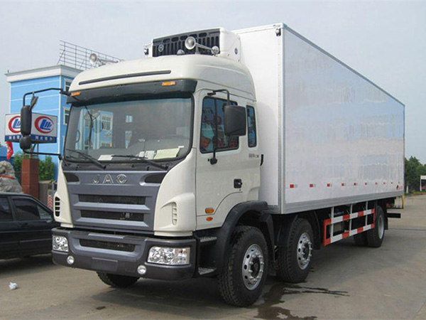 江淮9.45米貨廂冷藏車(chē)