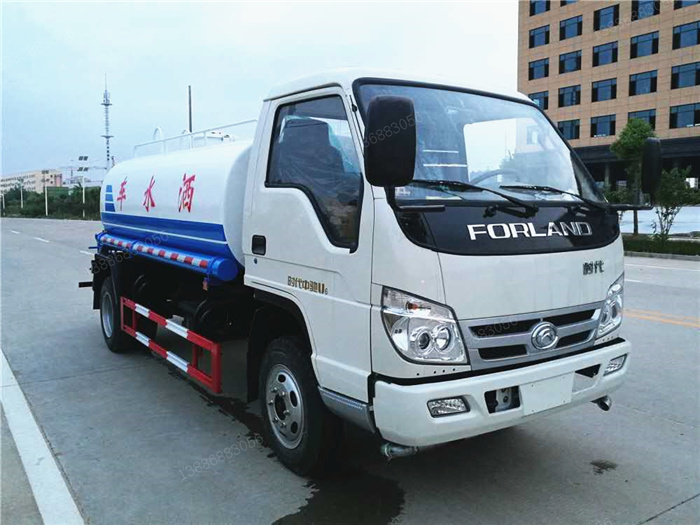 福田時(shí)代灑水車