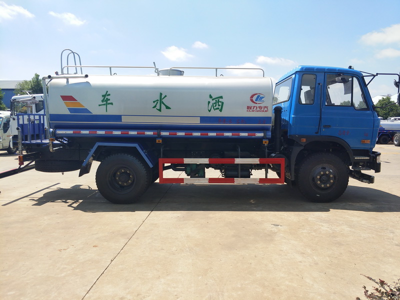 東風(fēng)145/153灑水車