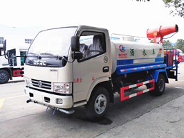 霧炮車變身“防疫先鋒”,霧炮車消殺為百姓增設(shè)安全屏障!