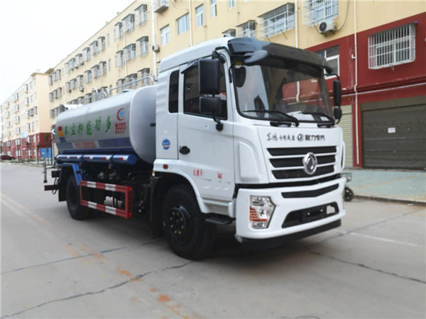東風(fēng)D3灑水車12噸霧炮車發(fā)車北京！