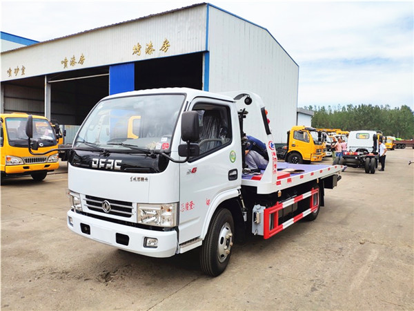 熱銷藍(lán)牌一拖二平板清障車，C證即可駕駛