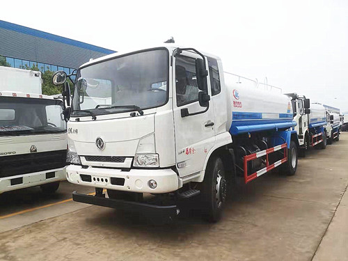 12噸灑水車價格，東風(fēng)新款天錦多少錢