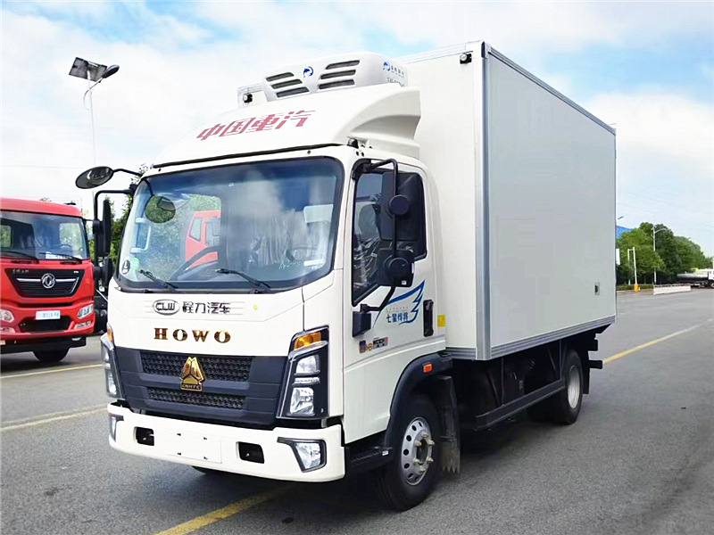重汽豪沃七星悍將冷藏車(chē)