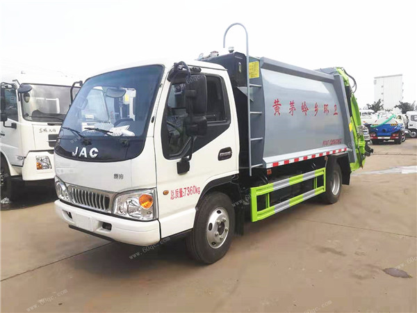 程力壓縮式垃圾車性能介紹，3噸5噸壓縮式垃圾車報(bào)價(jià)
